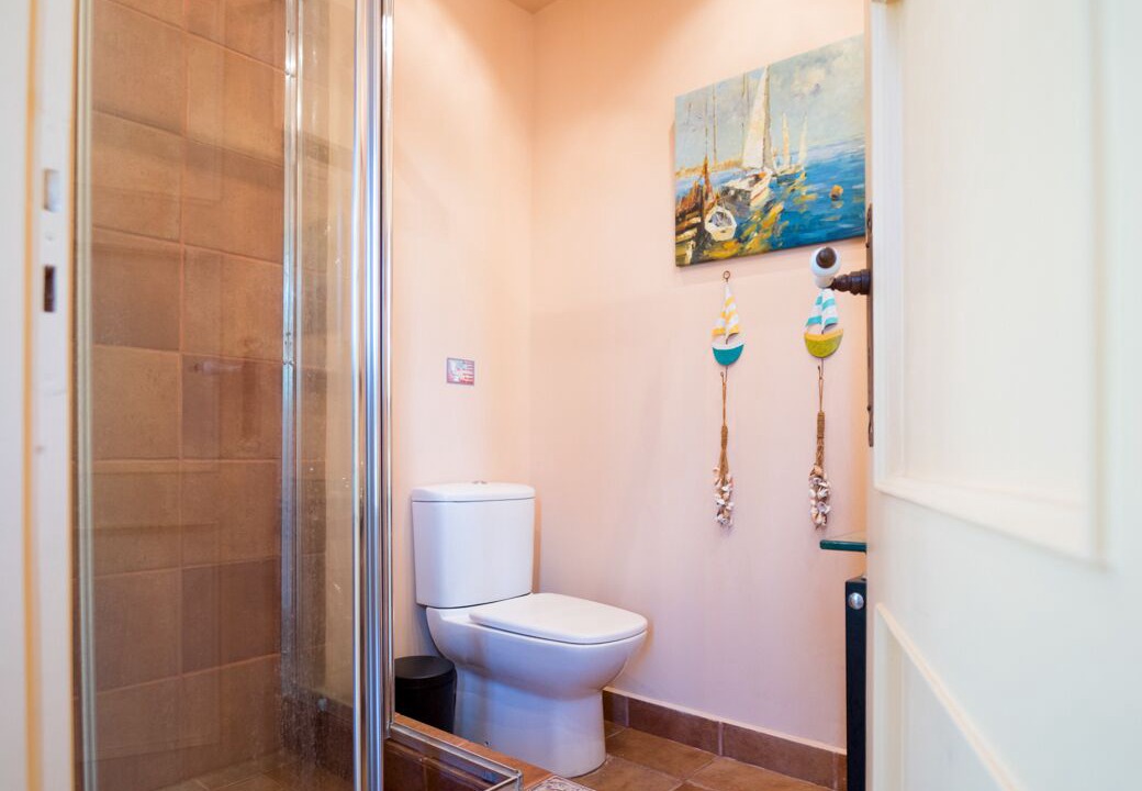 Photo of Bathroom in Kounopetra