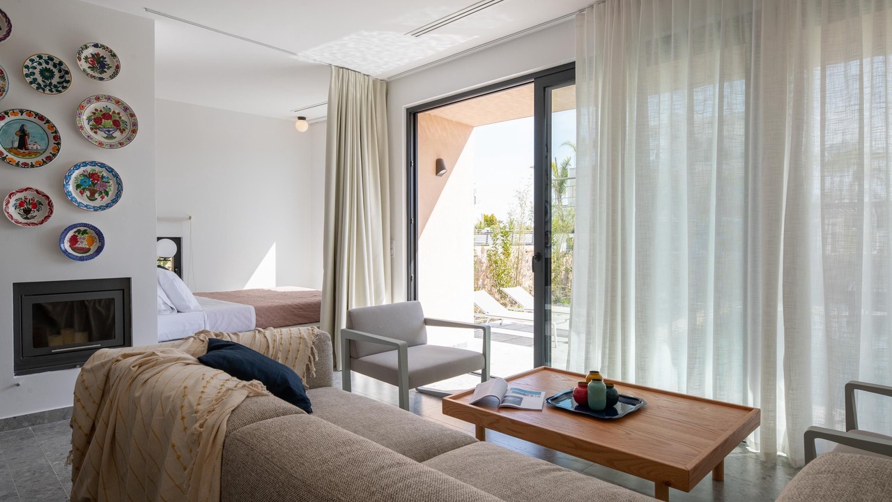 Photo of Livingroom in Ialyssos