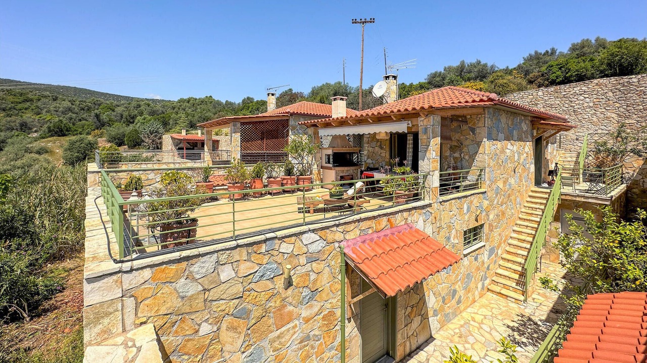 Photo of Others in Lerna