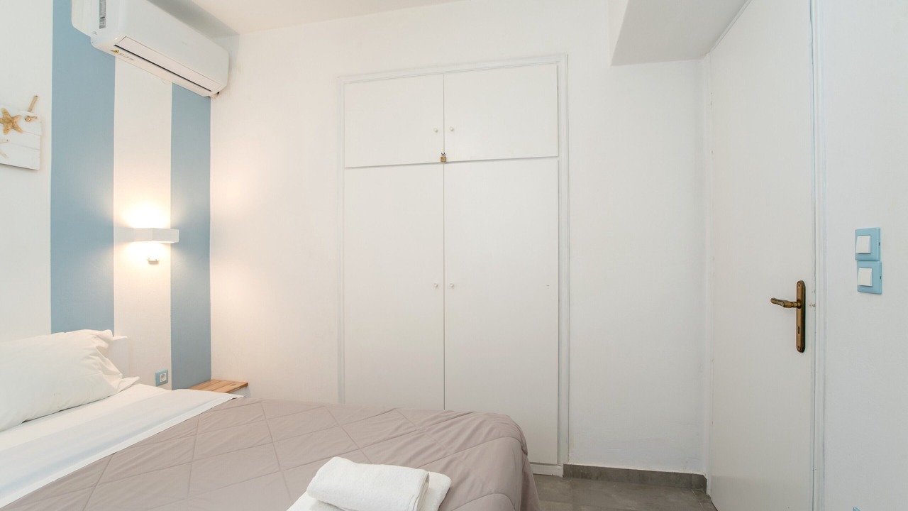 Photo of Bedroom in Parikia