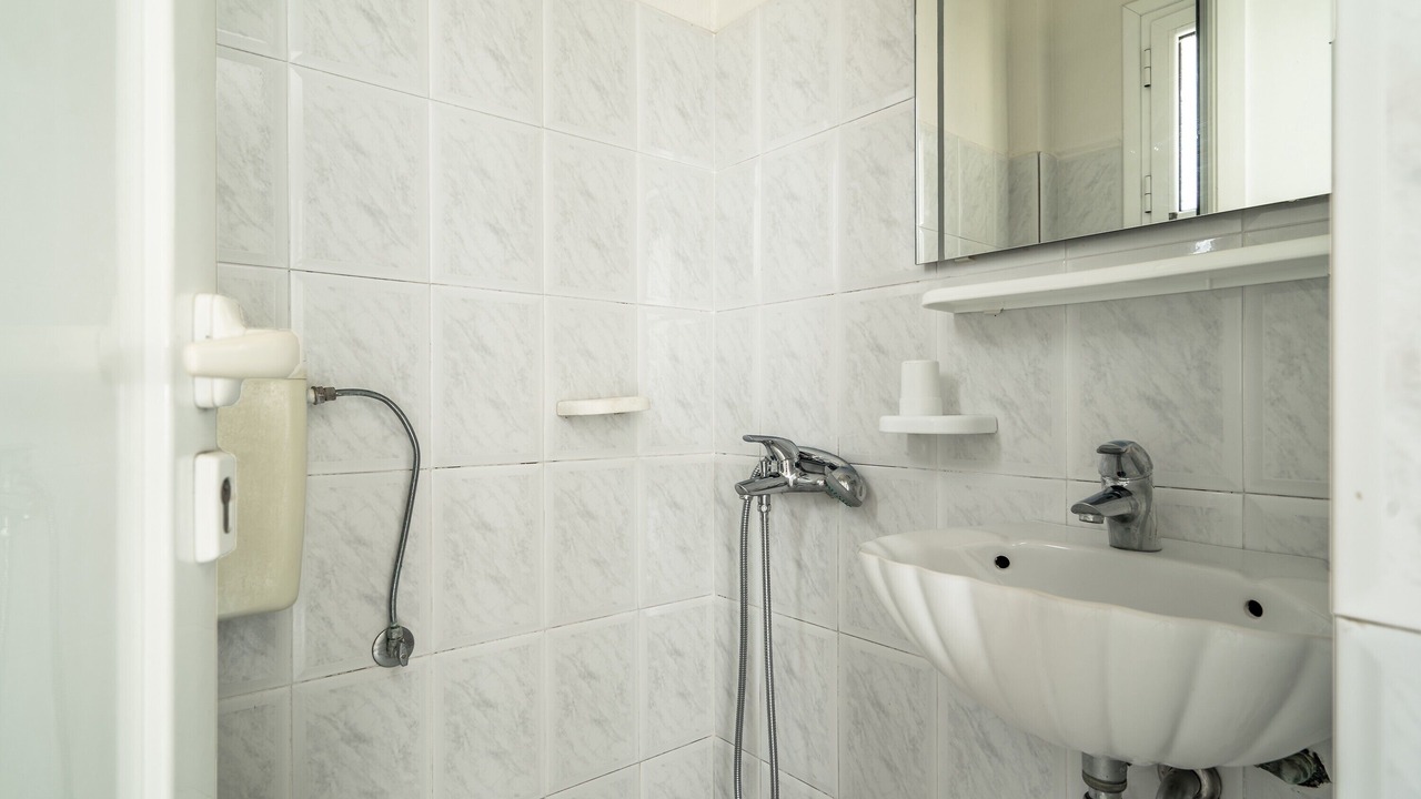 Photo of Bathroom in Lourdata