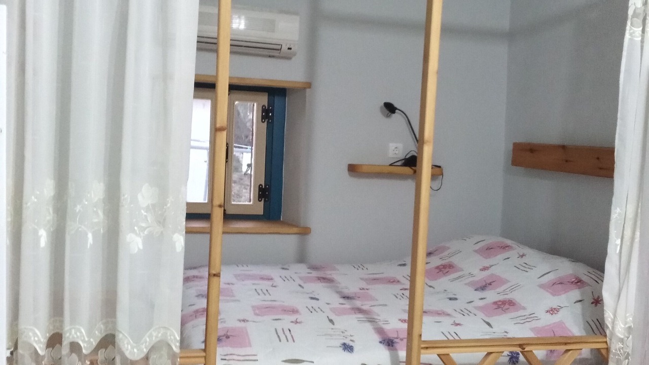 Photo of Bedroom in Skalia