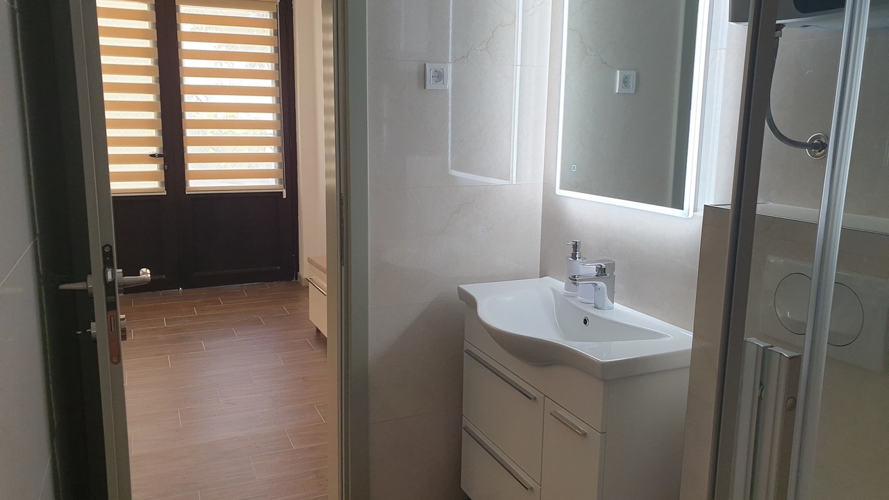 Photo of Bathroom in Skaljari