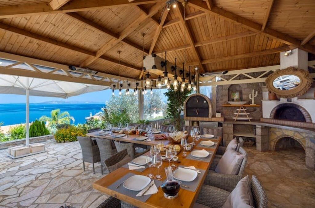 Photo of Outdoor in Melissopetra