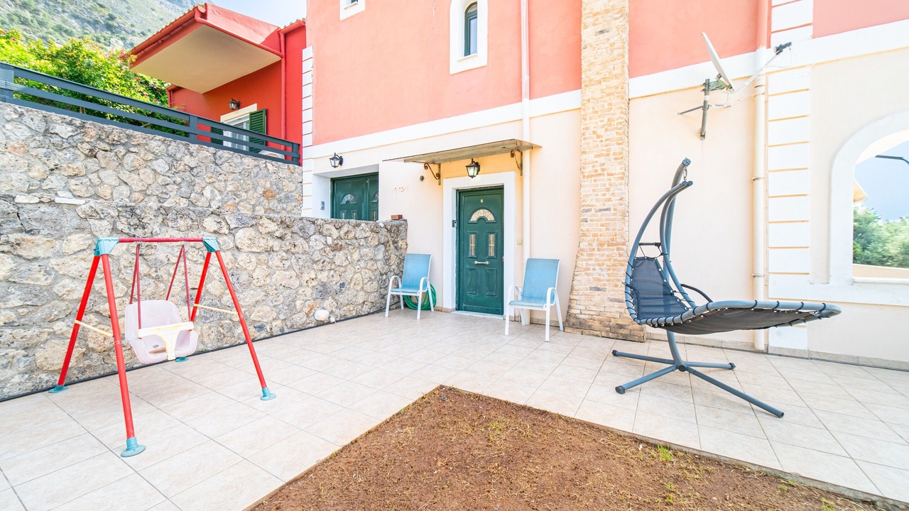 Photo of Patio Balcony in Barbati