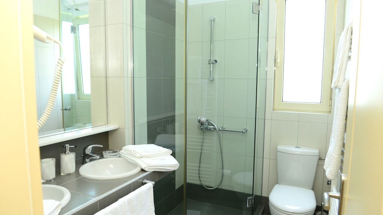 Photo of Bathroom in Trifylia