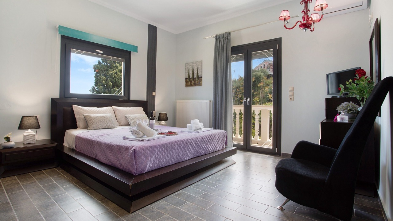 Photo of Bedroom in Meso Gerakari