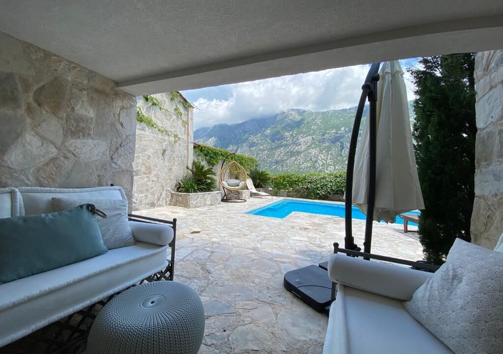 Photo of Outdoor in Prcanj
