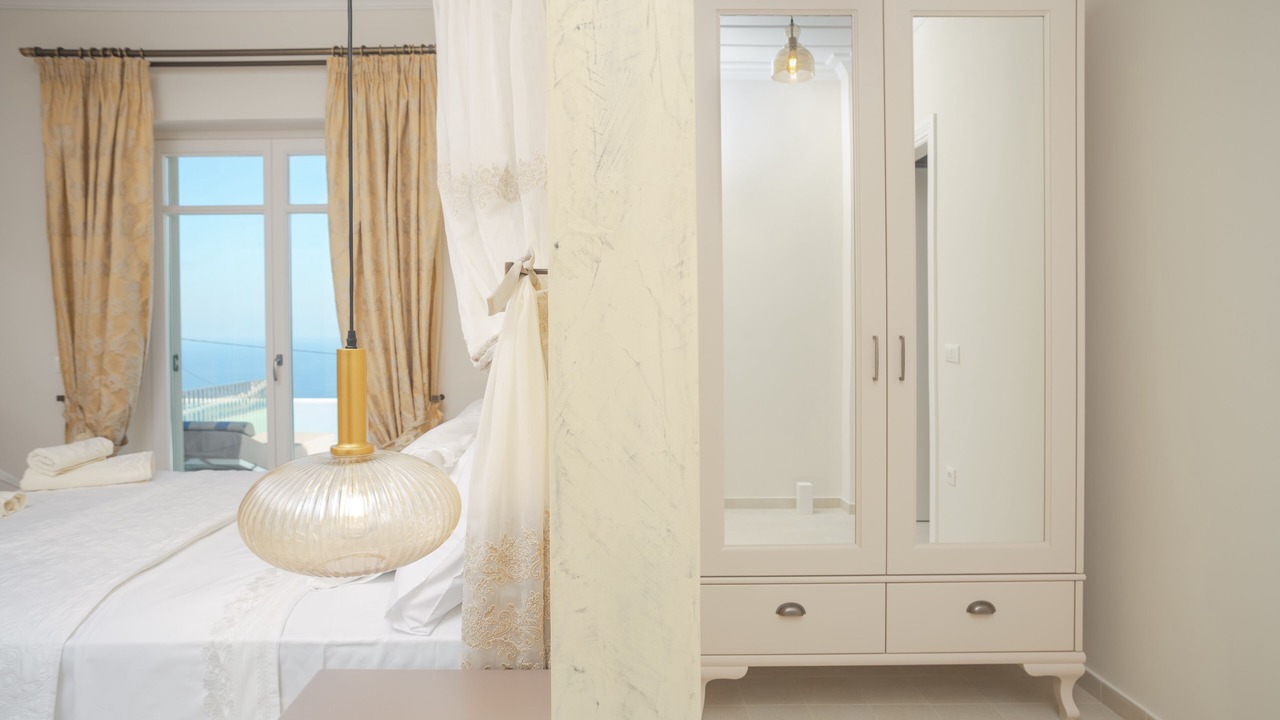 Photo of Bedroom in Elation