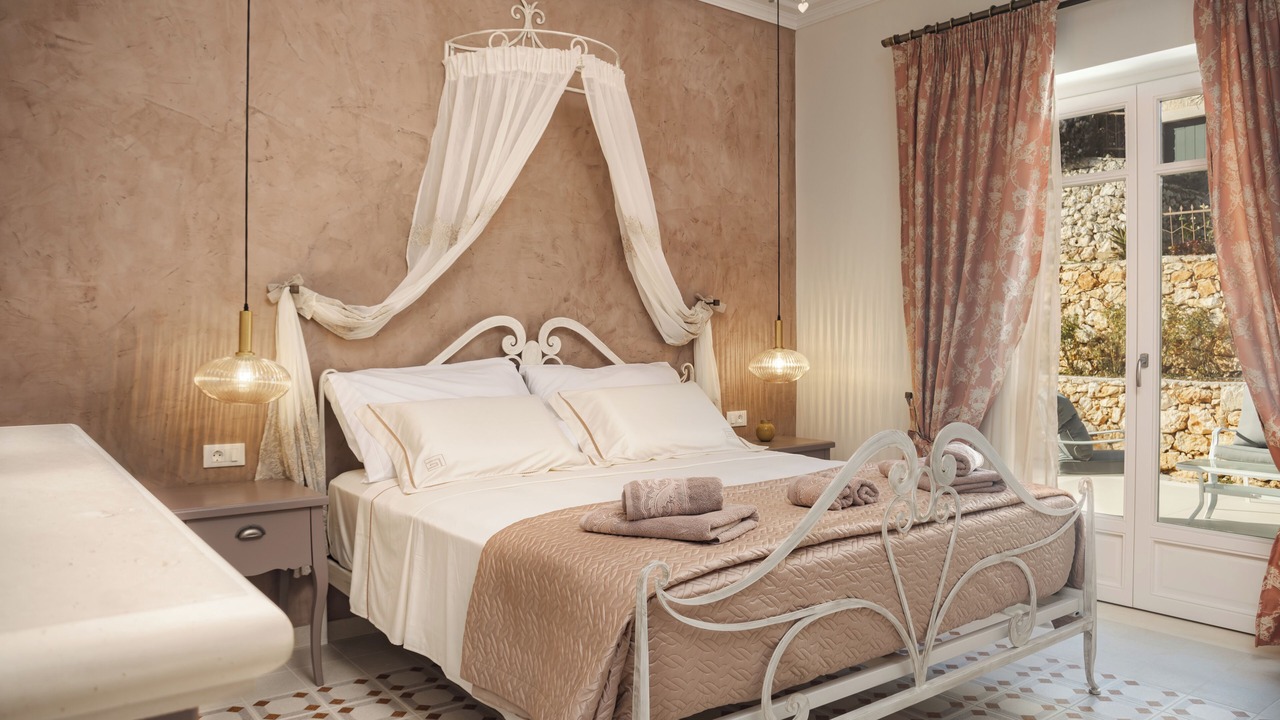 Photo of Bedroom in Elation
