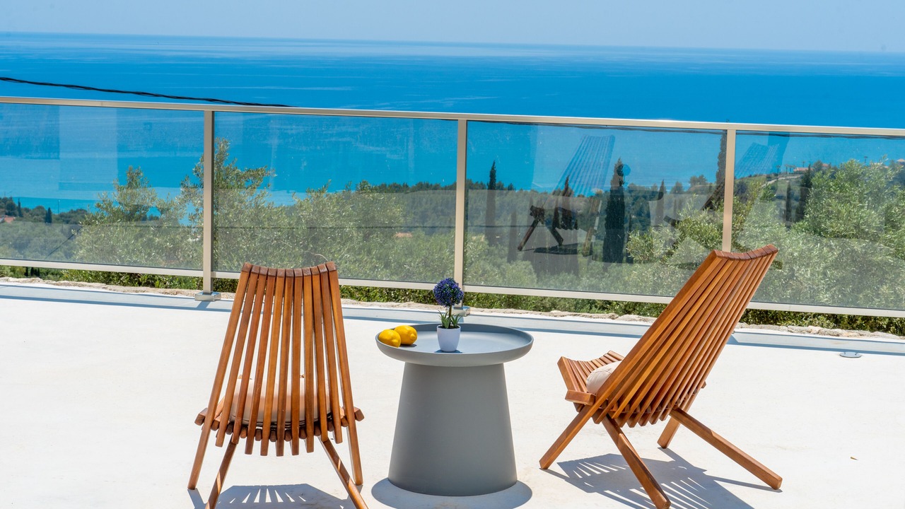 Photo of Patio Balcony in Leivathos