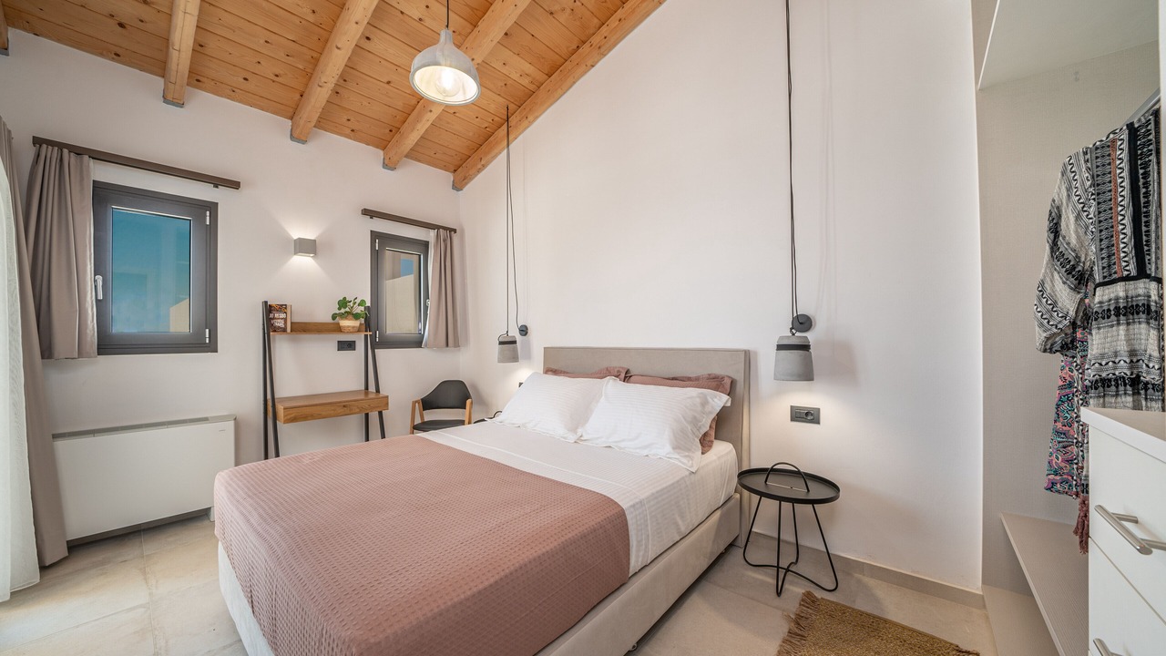 Photo of Bedroom in Leivathos