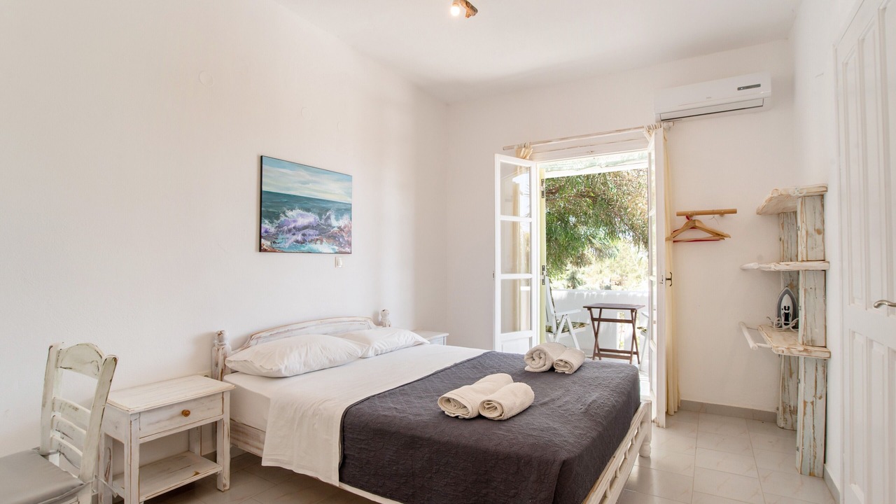Photo of Bedroom in Paros