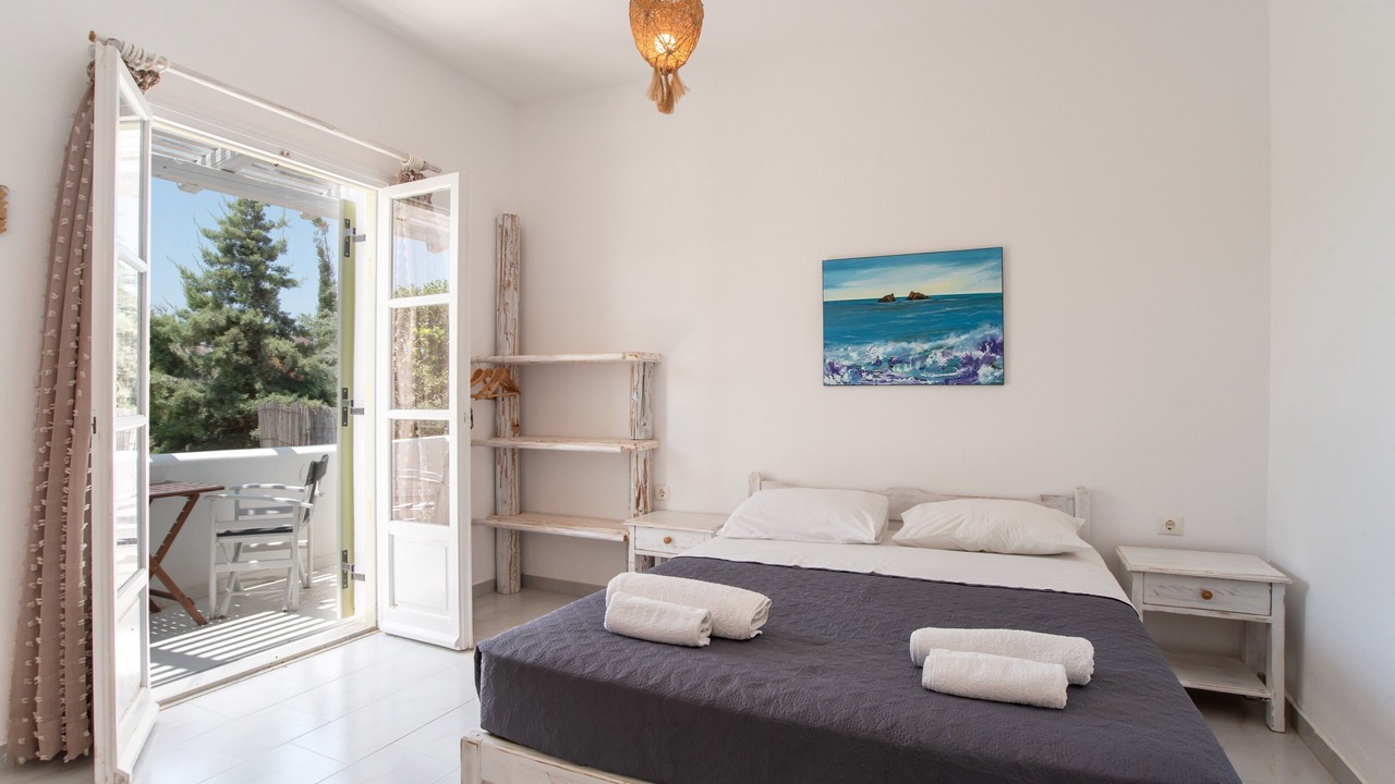 Photo of Bedroom in Paros