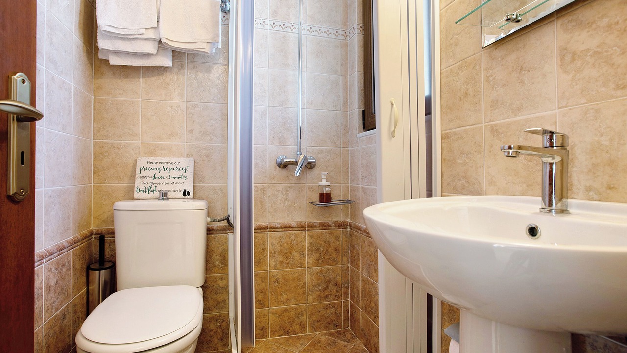 Photo of Bathroom in Volimai
