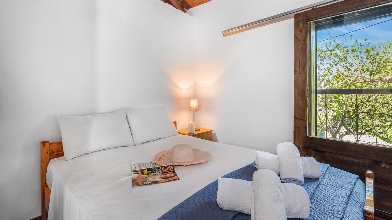 Photo of Bedroom in Alexandros