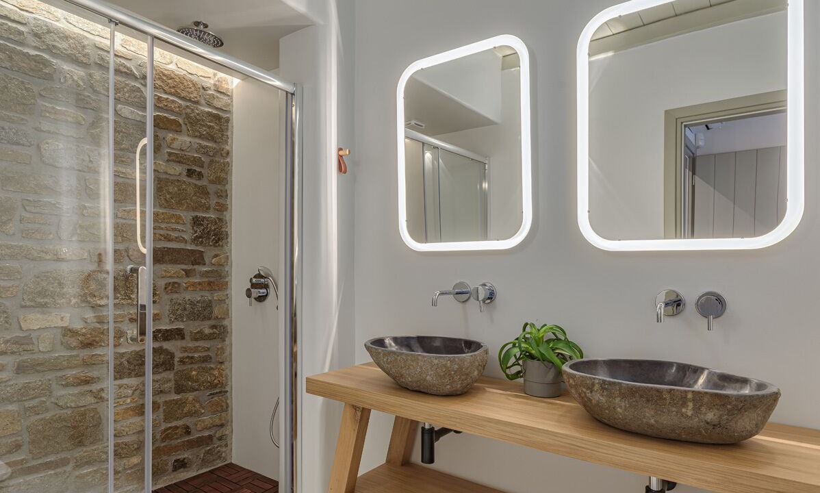 Photo of Bathroom in Kalafatis
