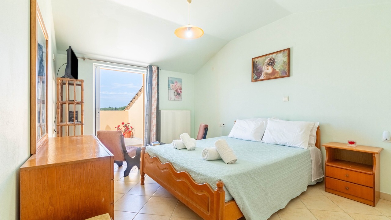 Photo of Bedroom in Perivolion