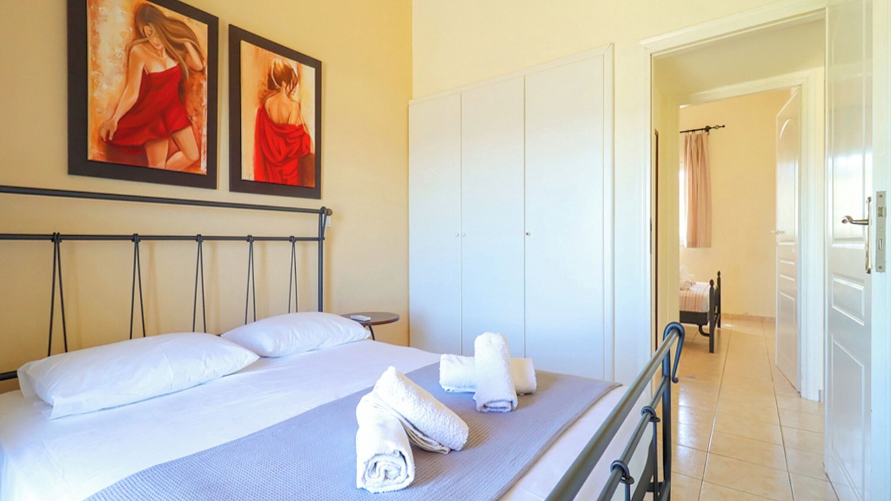 Photo of Bedroom in Sithonia