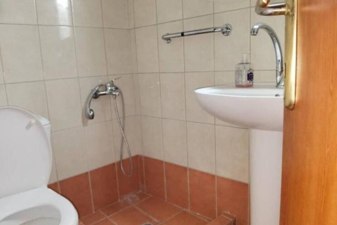 Photo of Bathroom in Larissa