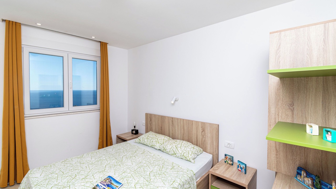Photo of Bedroom in Sutomore