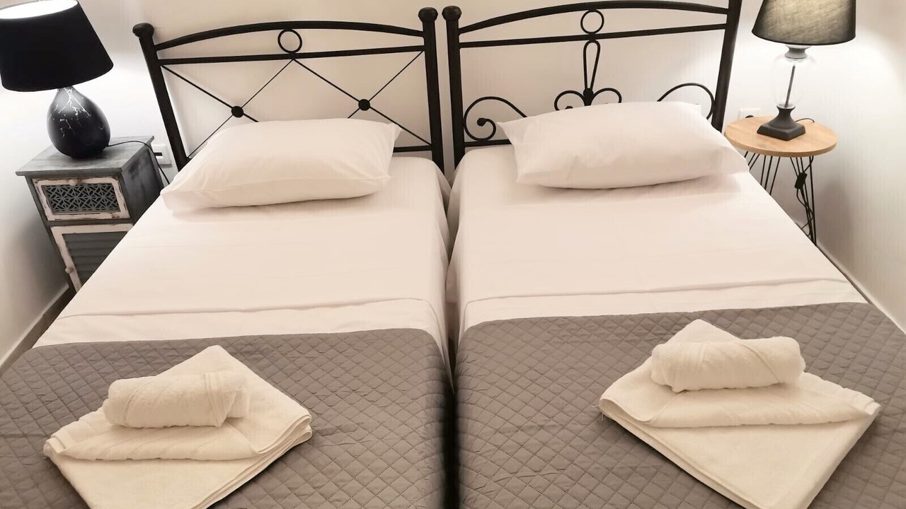 Photo of Bedroom in Platis Gialos