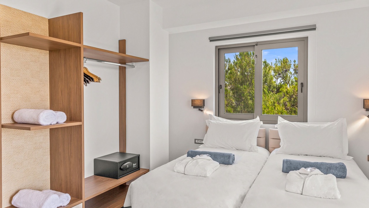 Photo of Bedroom in Haraki