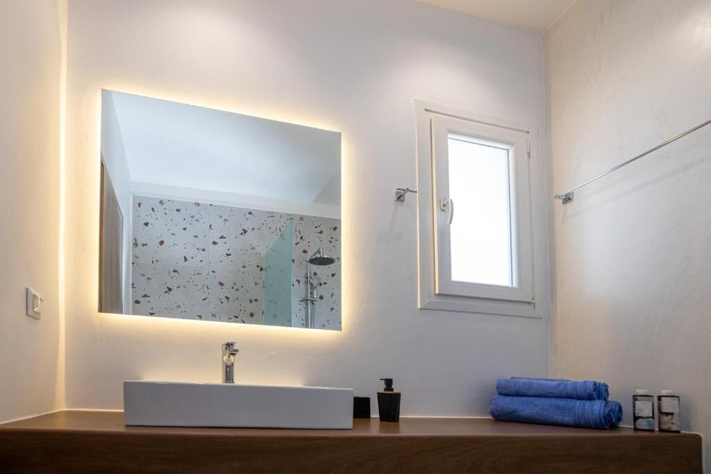 Photo of Bathroom in Tinos Town