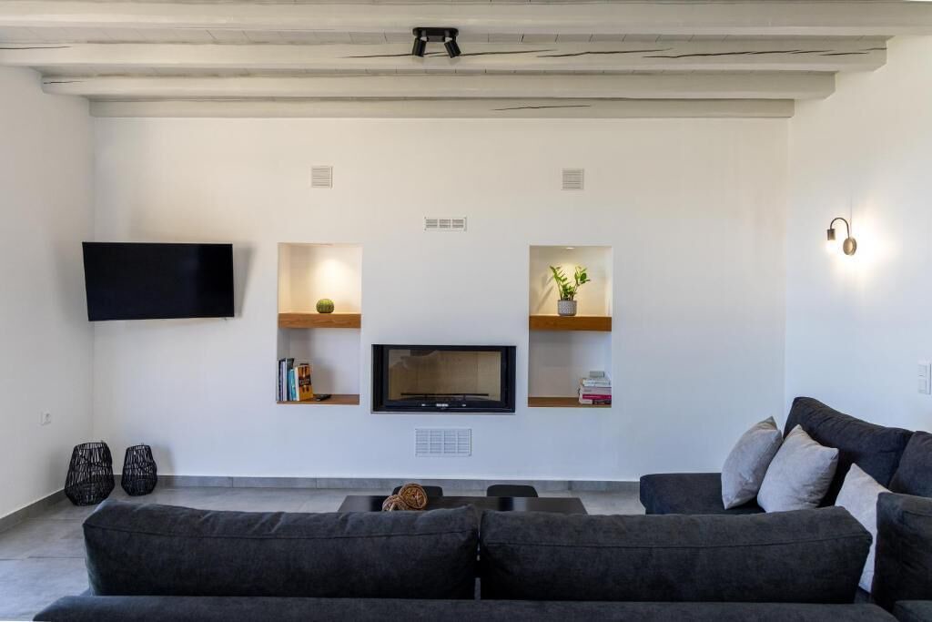 Photo of Livingroom in Tinos Town