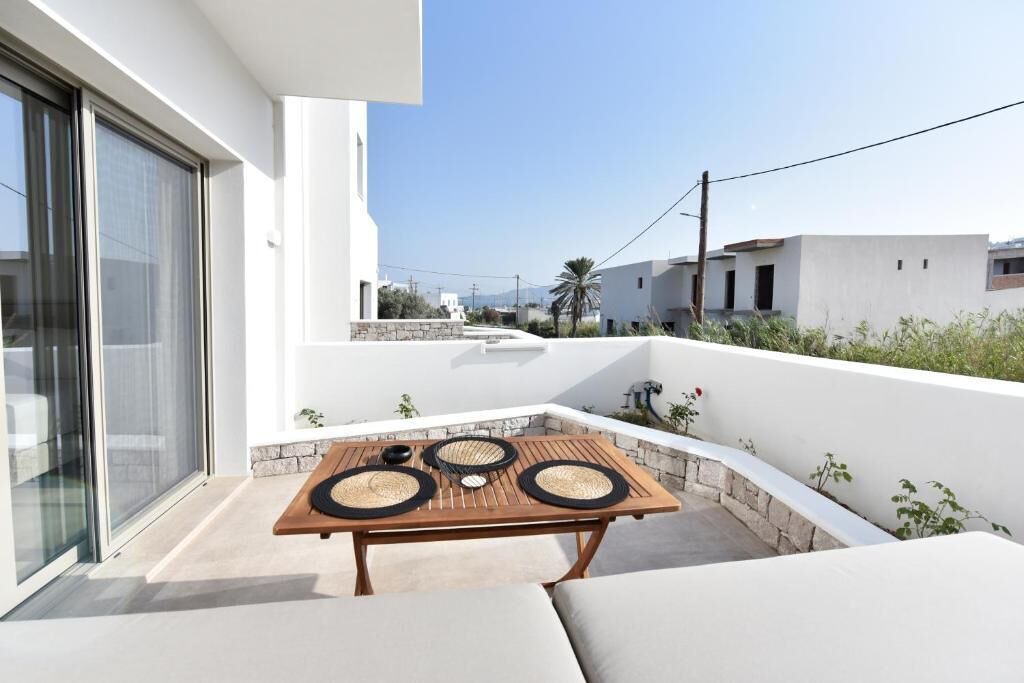 Photo of Outdoor in Adamas