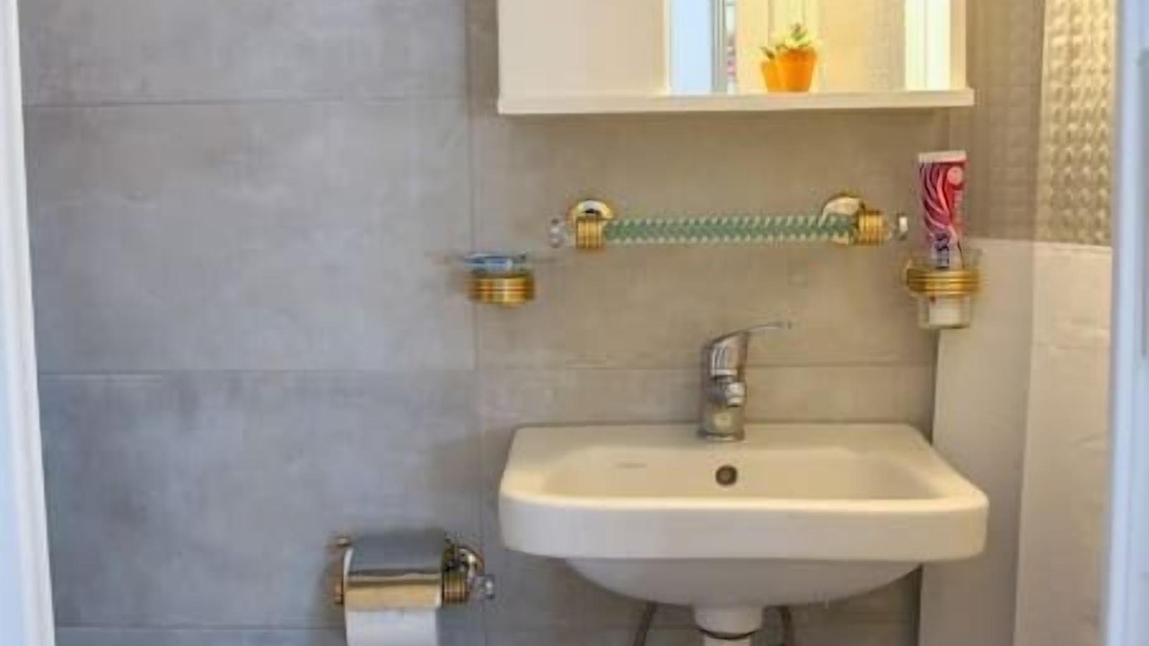 Photo of Bathroom in Old Town