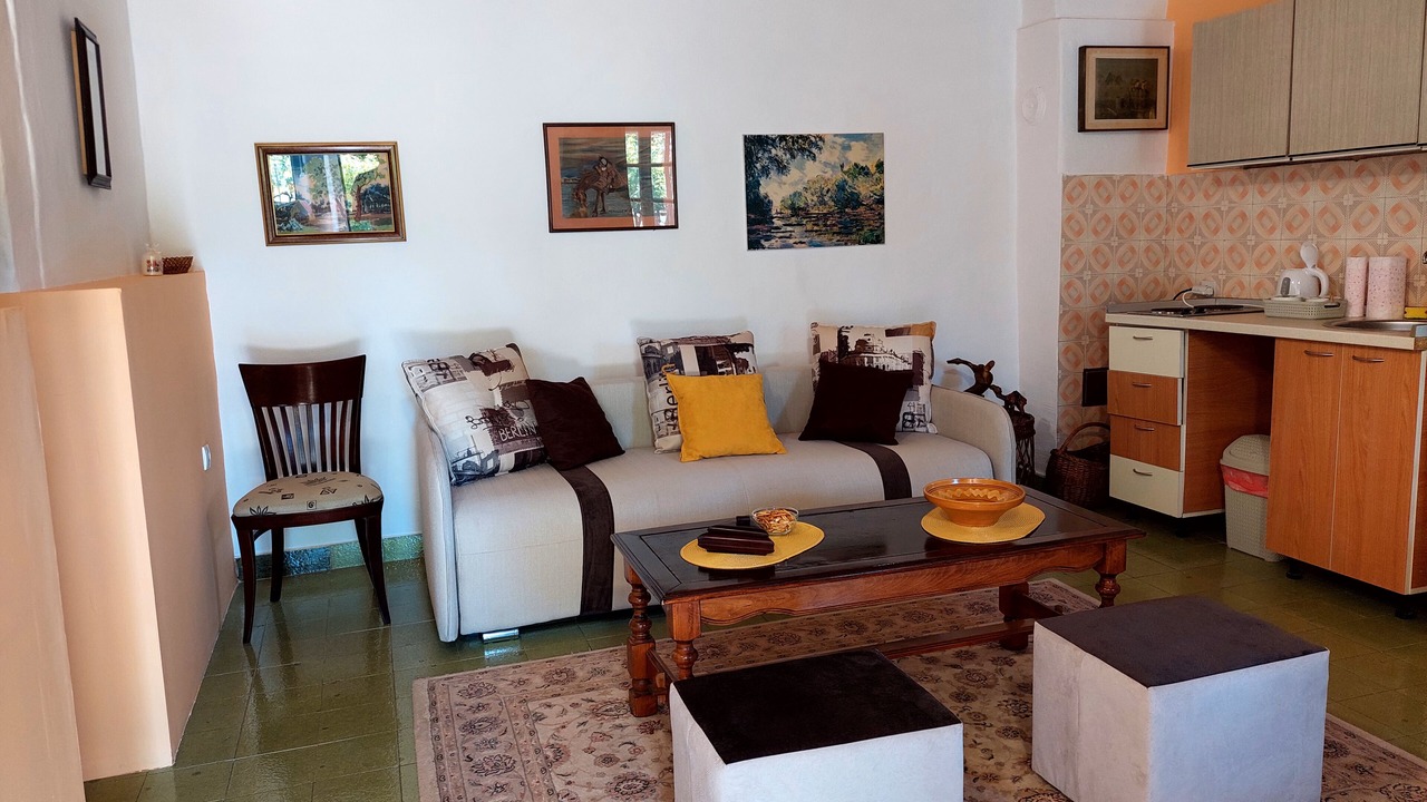 Photo of Livingroom in Mahala