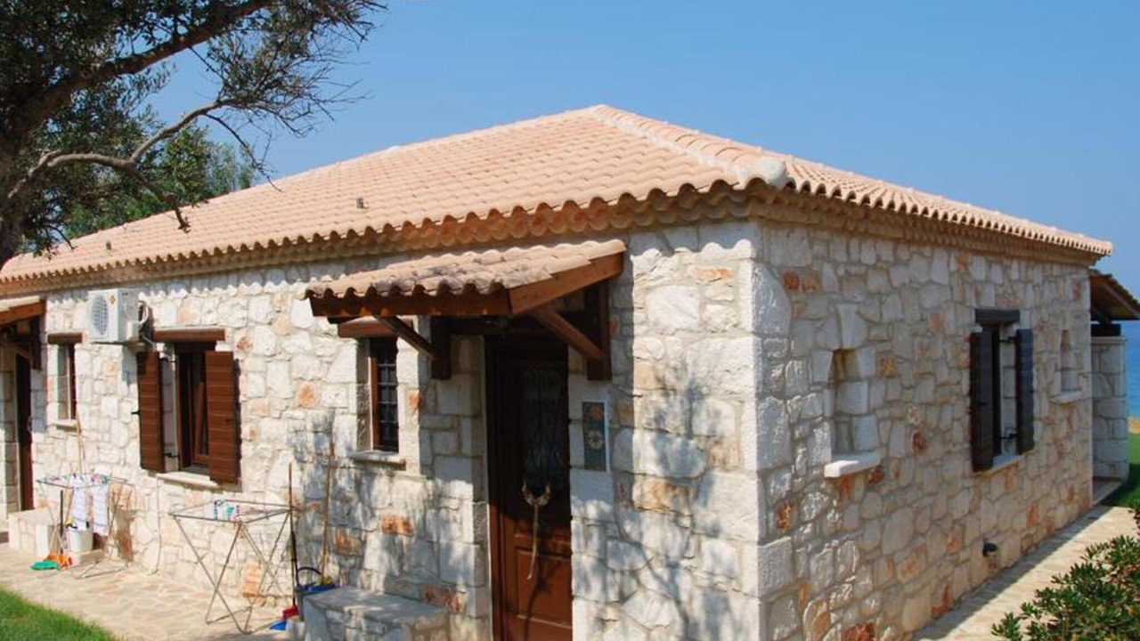 Photo of Outdoor in Neromilos
