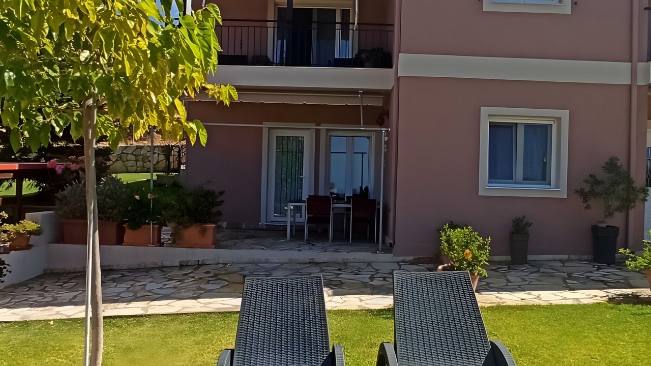 Photo of Patio Balcony in Faraklata