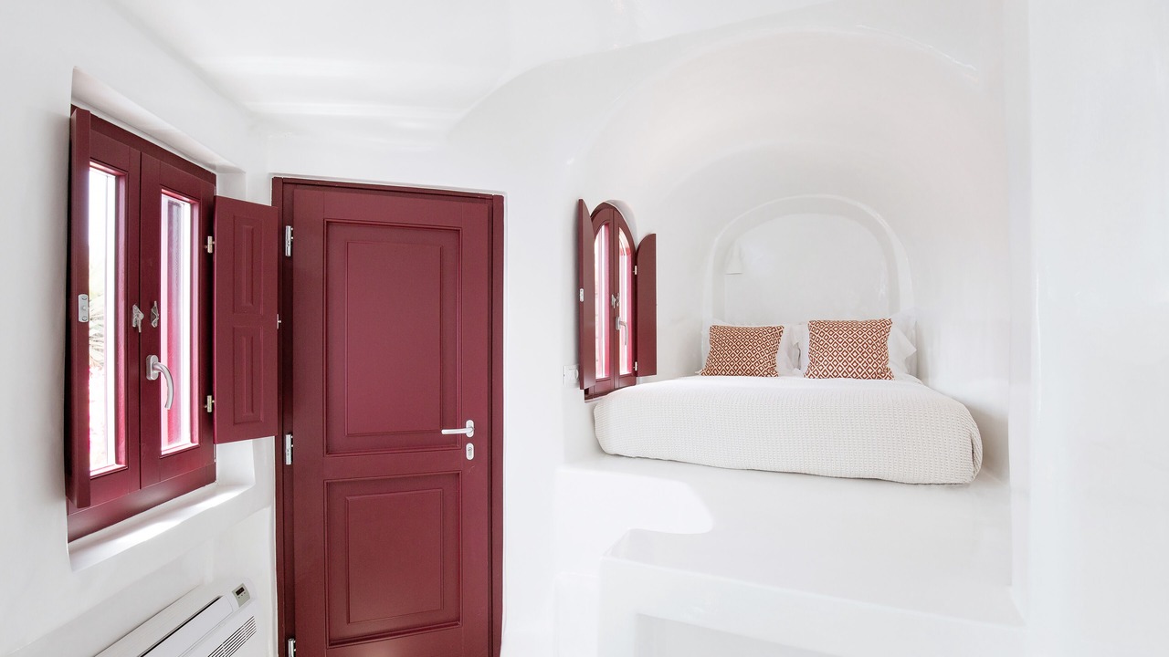 Photo of Bedroom in Oia