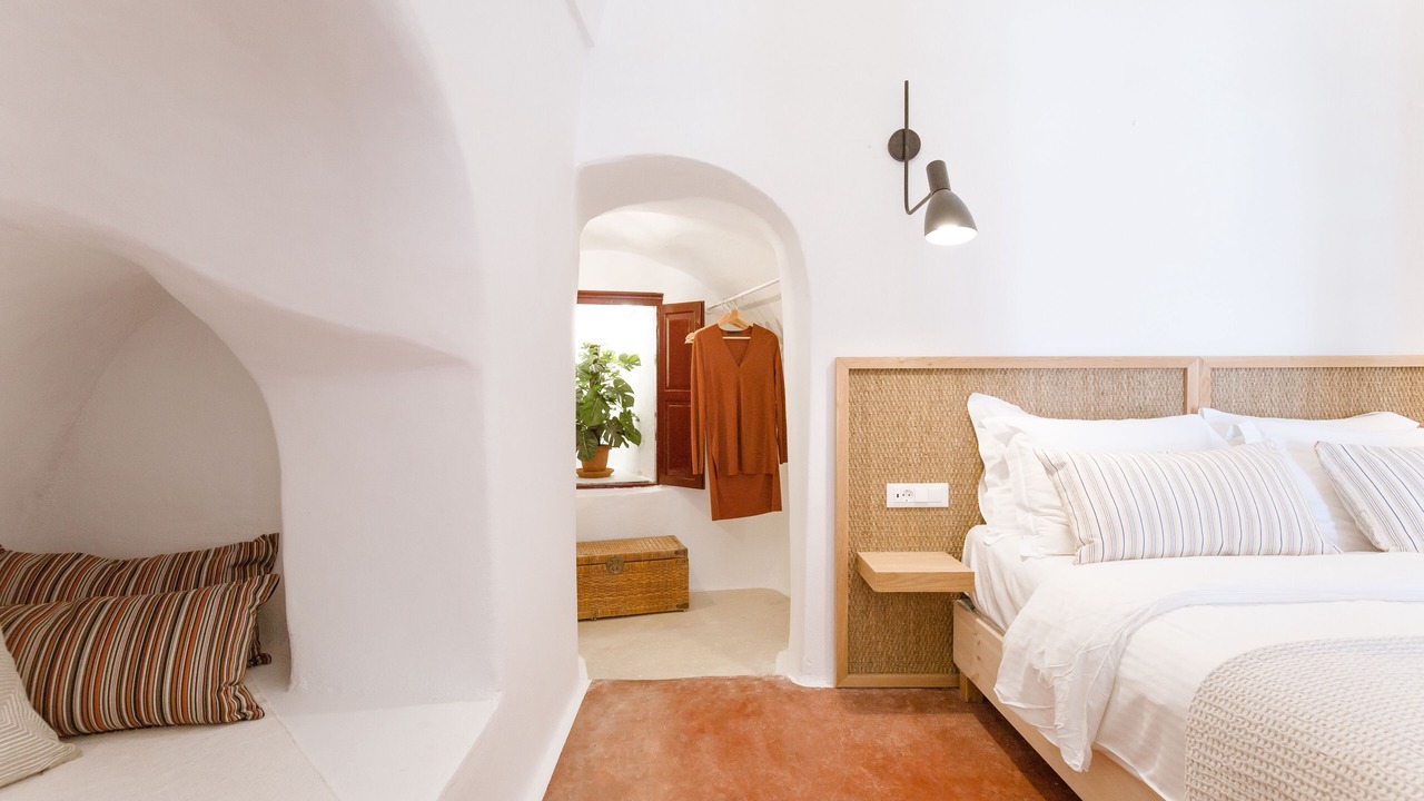 Photo of Bedroom in Oia