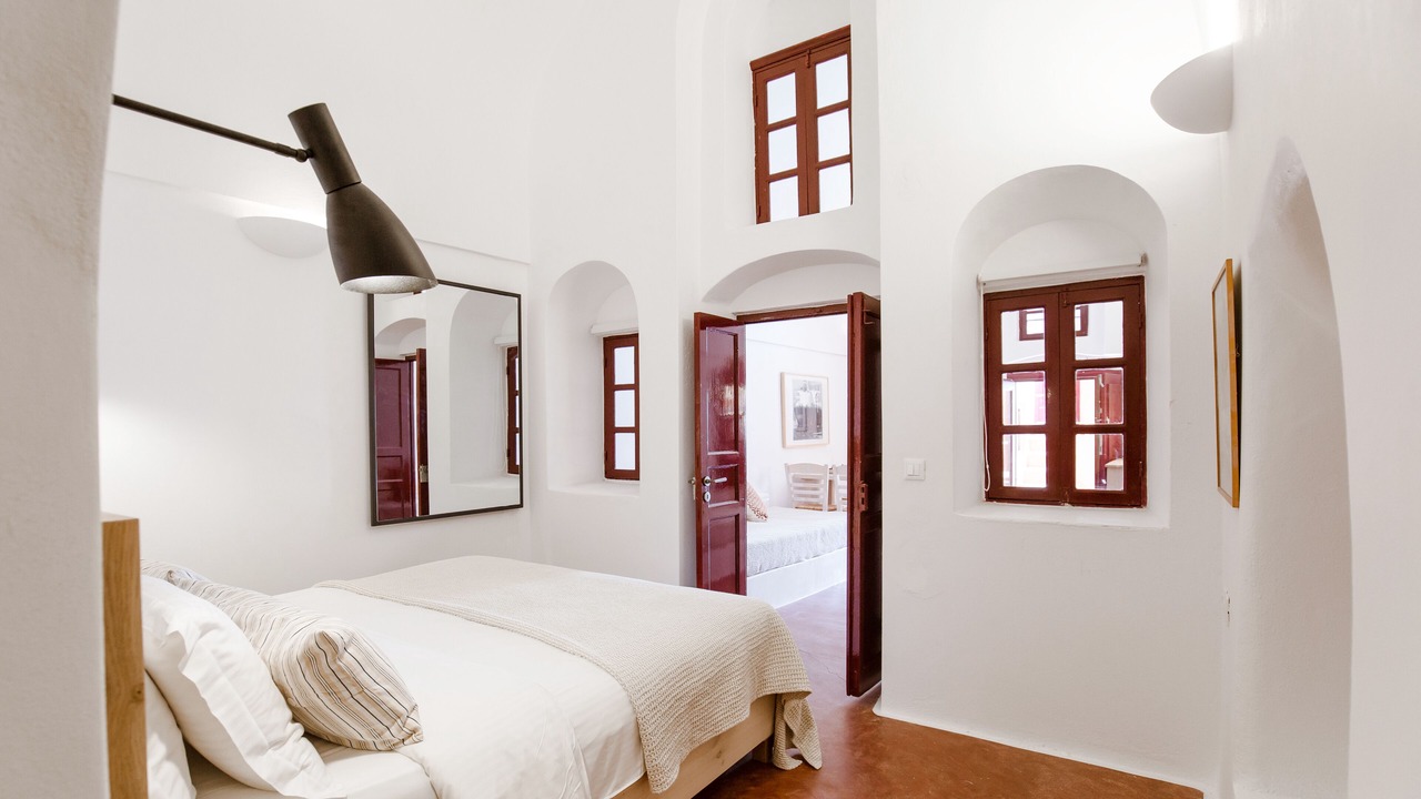 Photo of Bedroom in Oia