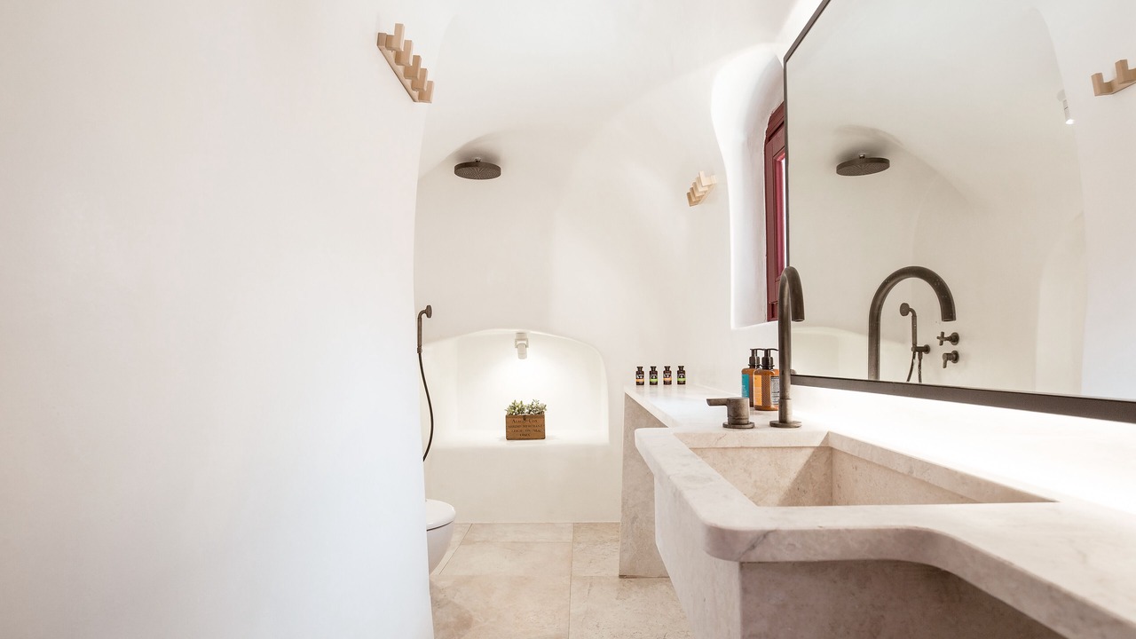 Photo of Bathroom in Oia
