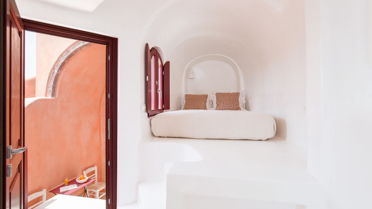 Photo of Bedroom in Oia