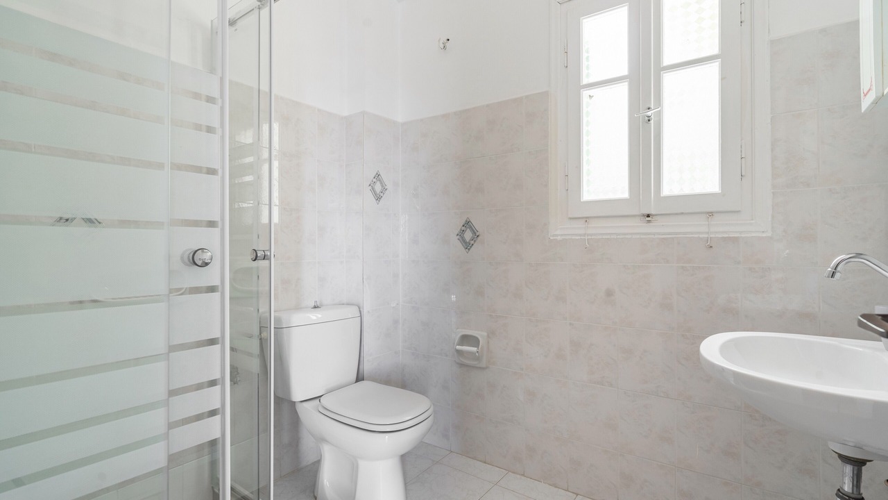 Photo of Bathroom in Vathy