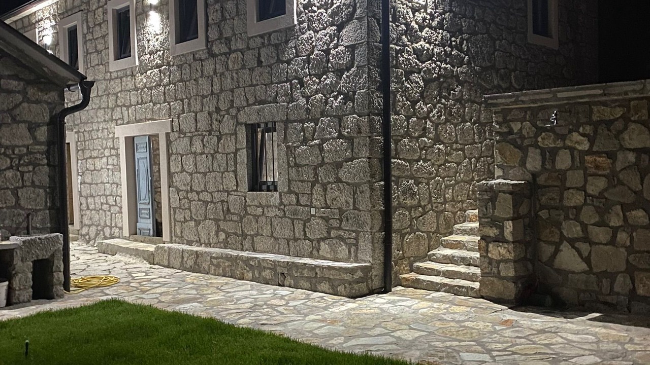Photo of Outdoor in Mojdez