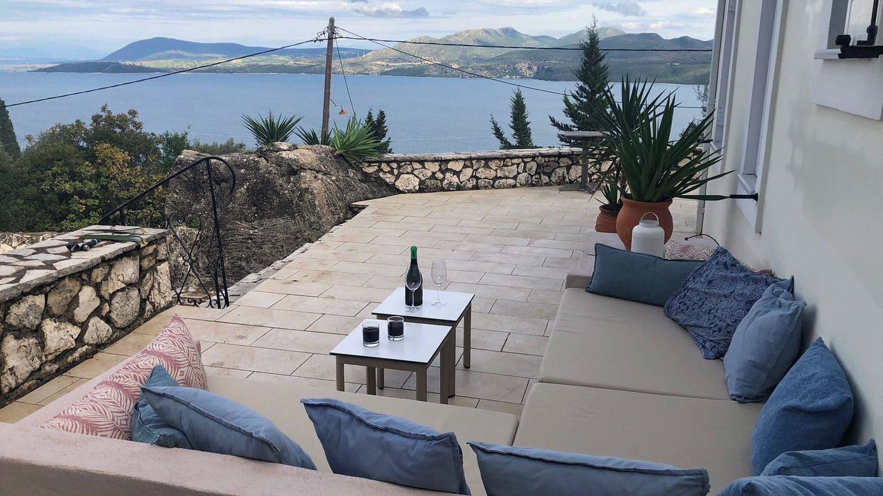 Photo of Patio Balcony in Spanokhorion