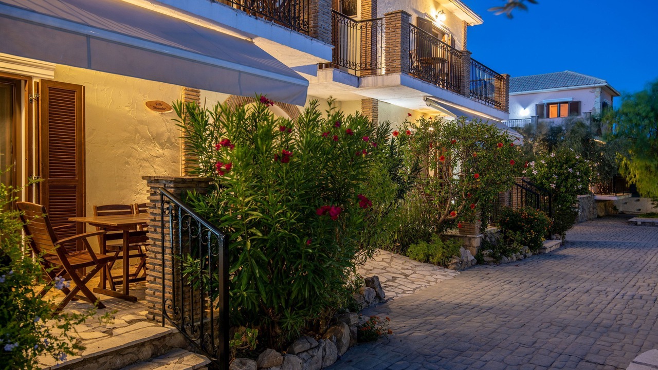 Photo of Outdoor in Neromilos