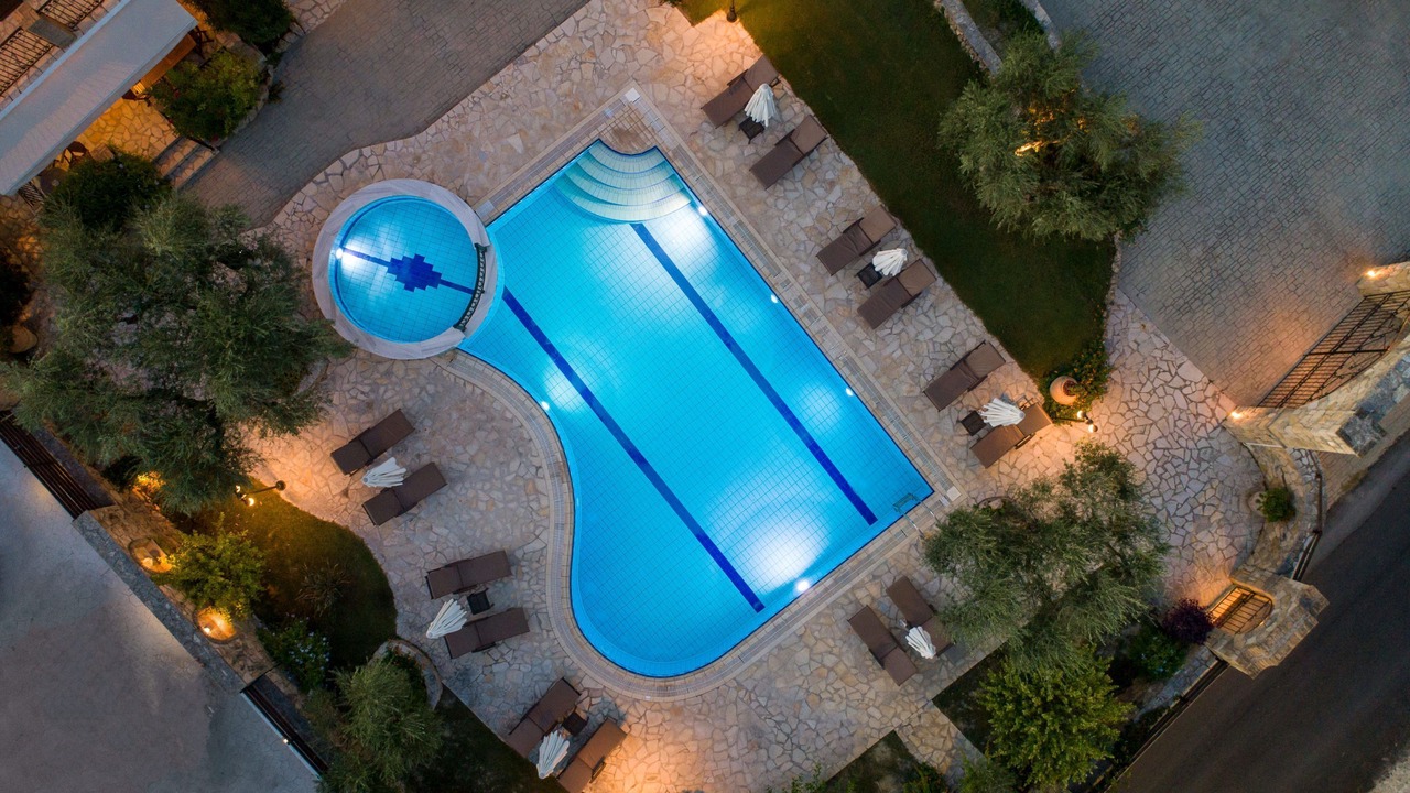 Photo of Outdoor in Neromilos