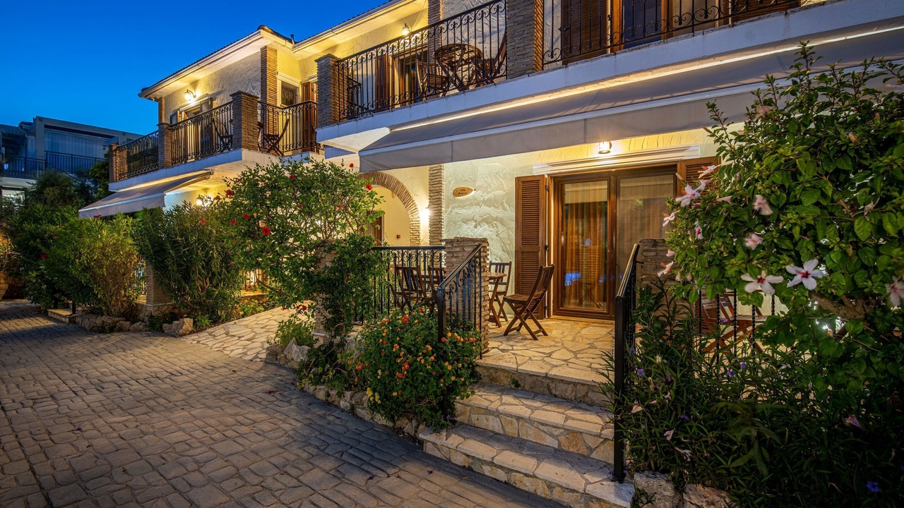 Photo of Outdoor in Neromilos