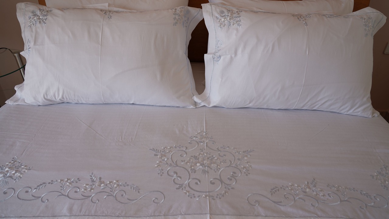 Photo of Bedroom in Aigio