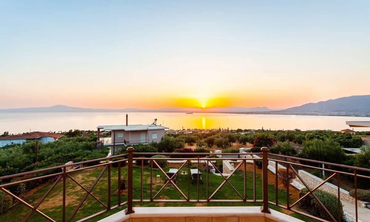 Photo of Patio Balcony in Mikri Mantineia