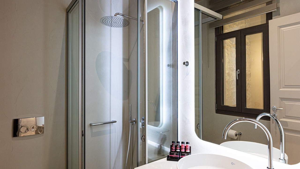 Photo of Bathroom in Old Town Rethymnon
