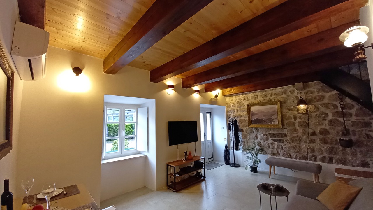 Photo of Livingroom in Prcanj