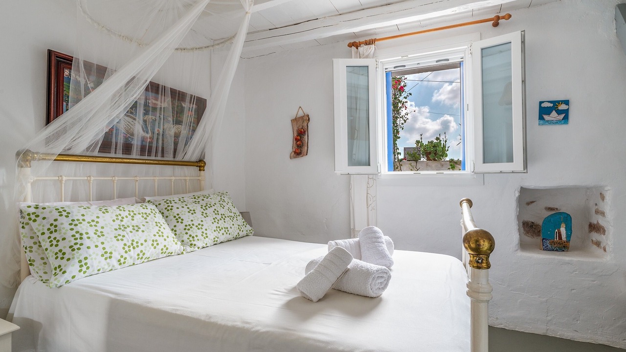 Photo of Bedroom in Paros
